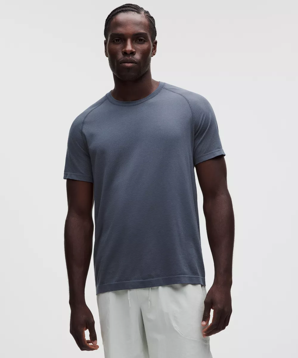 Metal Vent Tech Relaxed-Fit Short-Sleeve Shirt — Dusty Diamond